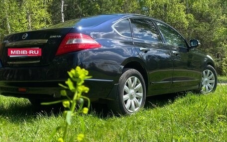 Nissan Teana, 2011 год, 1 000 000 рублей, 4 фотография