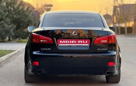 Lexus IS II рестайлинг 2, 2006 год, 1 350 000 рублей, 3 фотография