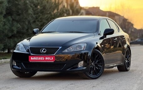 Lexus IS II рестайлинг 2, 2006 год, 1 350 000 рублей, 9 фотография