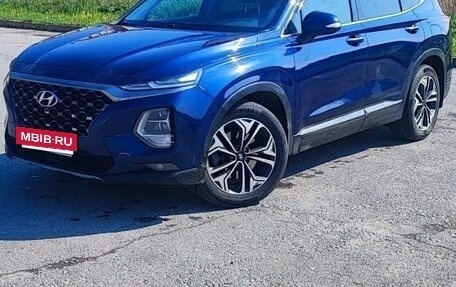 Hyundai Santa Fe IV, 2020 год, 3 200 000 рублей, 2 фотография