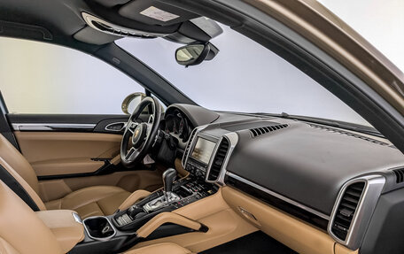 Porsche Cayenne III, 2016 год, 4 800 000 рублей, 11 фотография