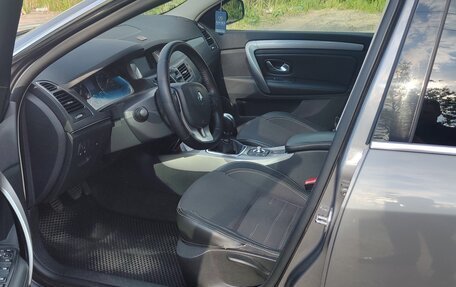 Renault Laguna III рестайлинг, 2011 год, 750 000 рублей, 8 фотография