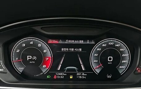 Audi S8, 2022 год, 12 800 000 рублей, 7 фотография