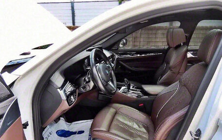 BMW 5 серия, 2022 год, 3 800 000 рублей, 10 фотография