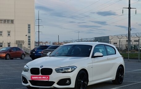 BMW 1 серия, 2018 год, 2 199 000 рублей, 2 фотография