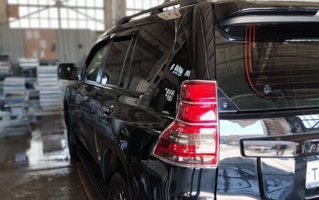 Toyota Land Cruiser Prado 150 рестайлинг 2, 2014 год, 3 250 000 рублей, 4 фотография