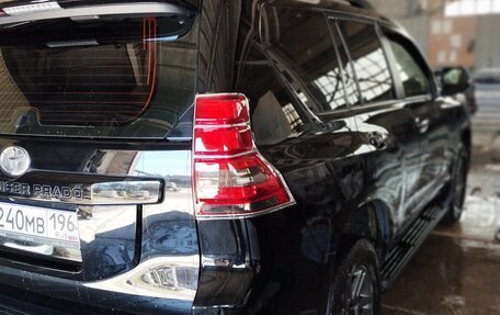 Toyota Land Cruiser Prado 150 рестайлинг 2, 2014 год, 3 250 000 рублей, 3 фотография