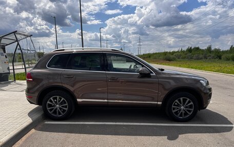 Volkswagen Touareg III, 2014 год, 3 099 000 рублей, 2 фотография