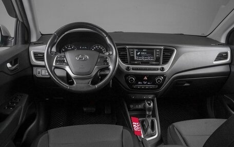 Hyundai Solaris II рестайлинг, 2018 год, 1 420 000 рублей, 6 фотография
