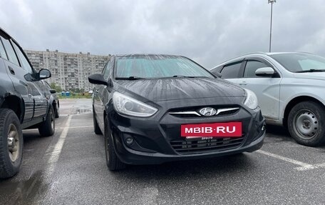 Hyundai Solaris II рестайлинг, 2013 год, 525 000 рублей, 4 фотография