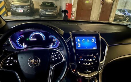 Cadillac SRX II рестайлинг, 2014 год, 1 710 000 рублей, 3 фотография