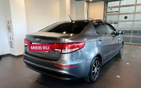 KIA Rio III рестайлинг, 2015 год, 970 000 рублей, 3 фотография