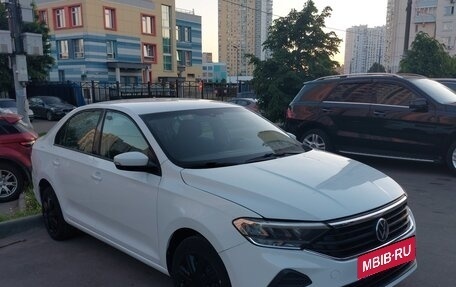 Volkswagen Polo VI (EU Market), 2021 год, 1 310 000 рублей, 3 фотография