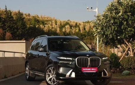 BMW X7, 2023 год, 12 000 000 рублей, 3 фотография
