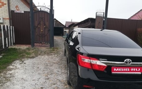Toyota Camry, 2013 год, 1 650 000 рублей, 6 фотография