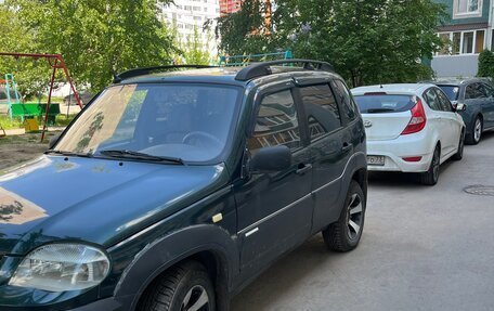Chevrolet Niva I рестайлинг, 2004 год, 350 000 рублей, 4 фотография