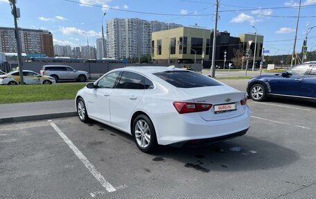 Chevrolet Malibu IX, 2016 год, 950 000 рублей, 8 фотография
