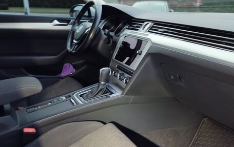 Volkswagen Passat B8 рестайлинг, 2019 год, 2 300 000 рублей, 6 фотография