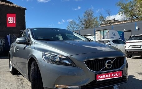 Volvo V40 II рестайлинг, 2017 год, 1 560 000 рублей, 1 фотография