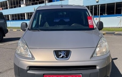 Peugeot Partner II рестайлинг 2, 2011 год, 700 000 рублей, 1 фотография