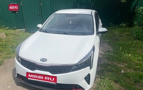 KIA Rio IV, 2020 год, 1 750 000 рублей, 3 фотография