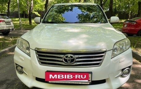 Toyota RAV4, 2010 год, 1 235 000 рублей, 2 фотография