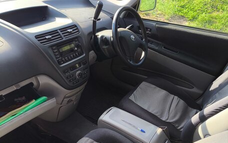 Toyota Opa I рестайлинг, 2000 год, 230 000 рублей, 7 фотография
