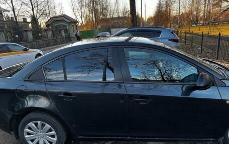 Chevrolet Cruze II, 2011 год, 650 000 рублей, 4 фотография