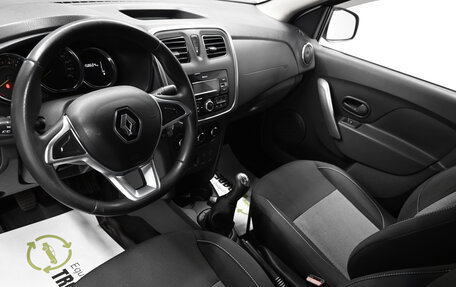 Renault Logan II, 2019 год, 795 000 рублей, 8 фотография