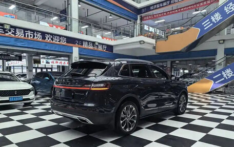 Lincoln Nautilus I, 2022 год, 3 290 000 рублей, 6 фотография