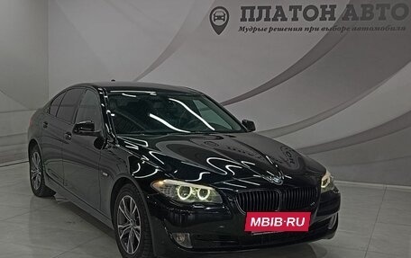 BMW 5 серия, 2010 год, 1 730 000 рублей, 3 фотография