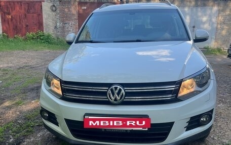 Volkswagen Tiguan I, 2014 год, 1 450 000 рублей, 2 фотография