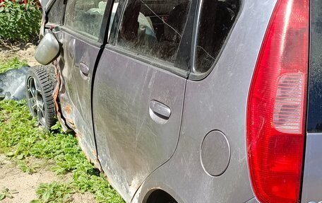 Mitsubishi Colt VI рестайлинг, 2004 год, 250 000 рублей, 5 фотография