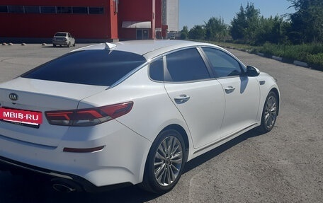 KIA Optima IV, 2018 год, 1 900 000 рублей, 4 фотография