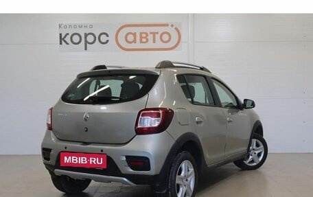 Renault Sandero II рестайлинг, 2015 год, 990 000 рублей, 3 фотография