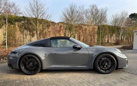 Porsche 911, 2025 год, 23 000 000 рублей, 2 фотография