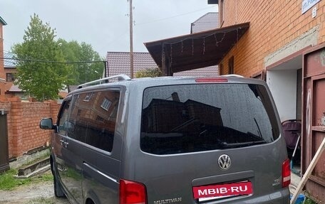 Volkswagen Multivan T5, 2015 год, 2 800 000 рублей, 3 фотография