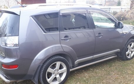 Mitsubishi Outlander III рестайлинг 3, 2008 год, 1 140 000 рублей, 6 фотография