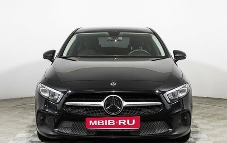 Mercedes-Benz A-Класс, 2018 год, 2 385 000 рублей, 2 фотография