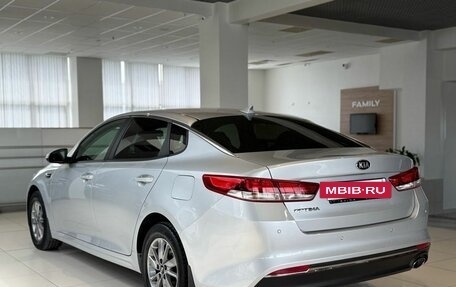 KIA Optima IV, 2018 год, 1 800 000 рублей, 8 фотография