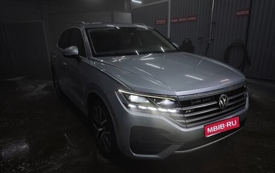 Volkswagen Touareg III, 2018 год, 4 300 000 рублей, 1 фотография