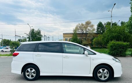 Toyota Wish II, 2009 год, 1 379 000 рублей, 5 фотография
