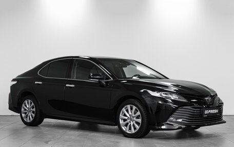 Toyota Camry, 2020 год, 2 600 000 рублей, 3 фотография