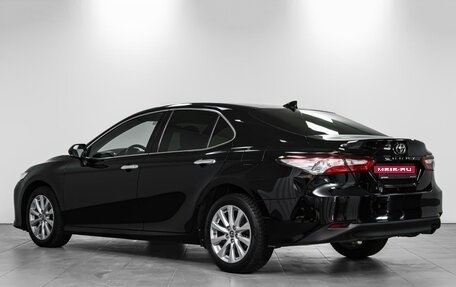 Toyota Camry, 2020 год, 2 600 000 рублей, 5 фотография