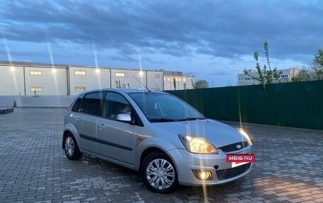 Ford Fiesta, 2008 год, 450 000 рублей, 3 фотография