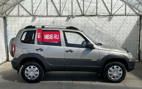 Chevrolet Niva I рестайлинг, 2014 год, 585 000 рублей, 9 фотография