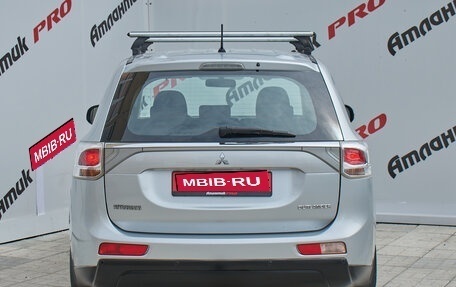 Mitsubishi Outlander III рестайлинг 3, 2013 год, 1 380 000 рублей, 5 фотография
