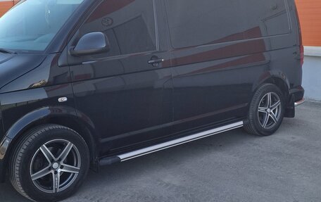 Volkswagen Multivan T5, 2013 год, 2 950 000 рублей, 4 фотография