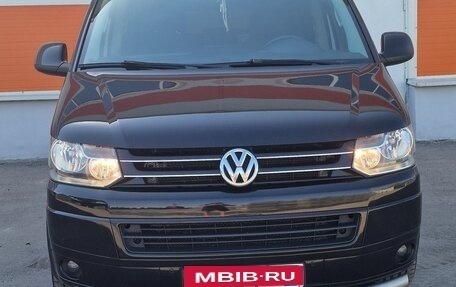 Volkswagen Multivan T5, 2013 год, 2 950 000 рублей, 2 фотография