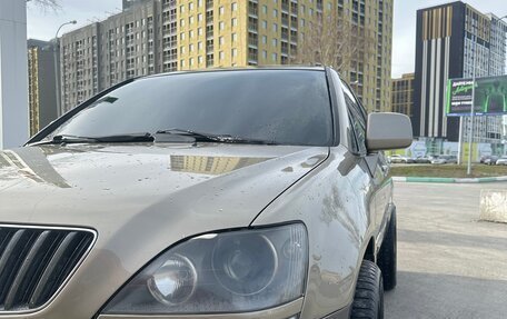 Lexus RX IV рестайлинг, 1998 год, 730 000 рублей, 8 фотография